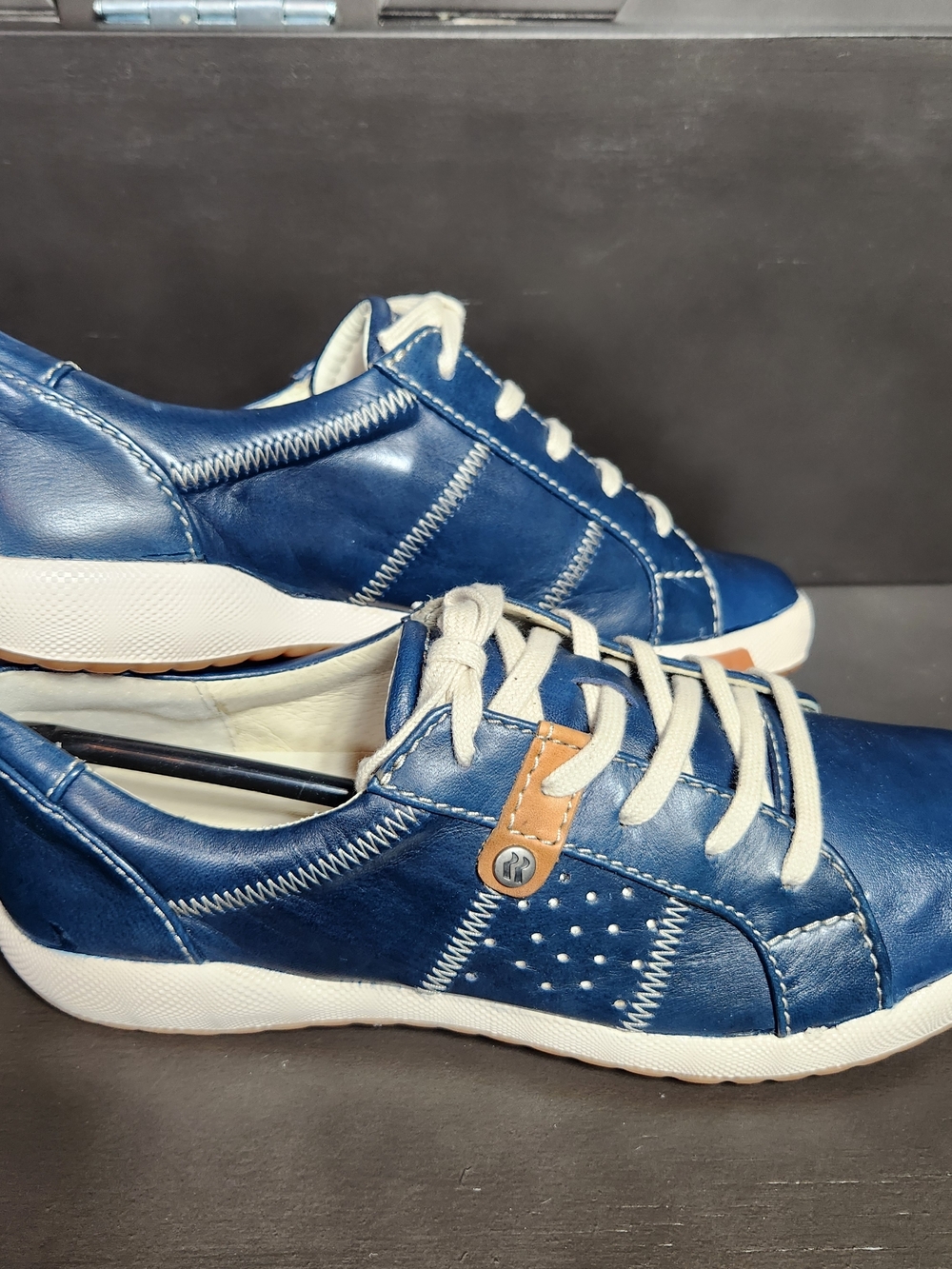 Romika Blue Leather Lace-Up Womens EU 36 US 5-5.5 Sneakers with White Soles - Picture 3 of 8